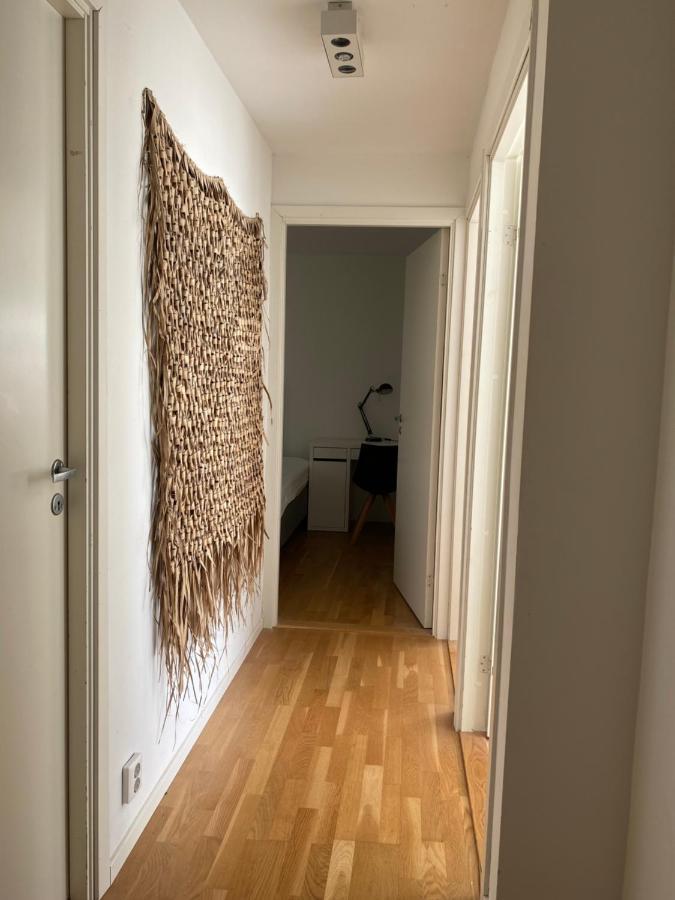 Exclusive 2 Level Etage Next To Arlanda-City Metro Estocolmo Exterior foto