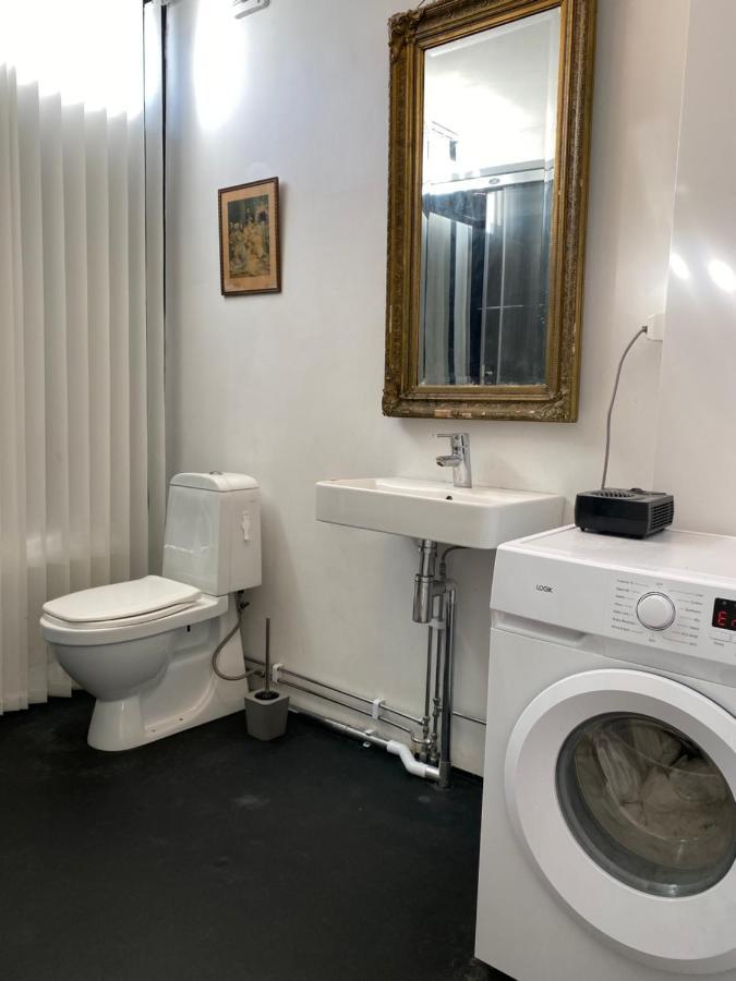 Exclusive 2 Level Etage Next To Arlanda-City Metro Estocolmo Exterior foto